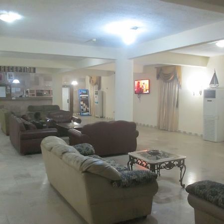 Tiffany Hotel And Towers Imogwu-Agwa Экстерьер фото